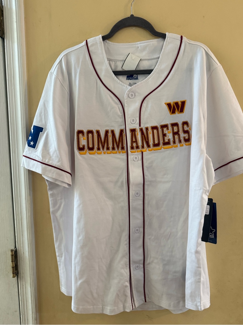Starter Washington Commanders White Short-Sleeve Baseball Jersey, Men’s XL